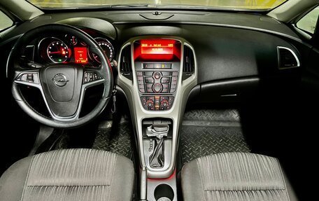 Opel Astra J, 2011 год, 546 000 рублей, 13 фотография