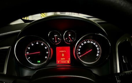 Opel Astra J, 2011 год, 546 000 рублей, 18 фотография