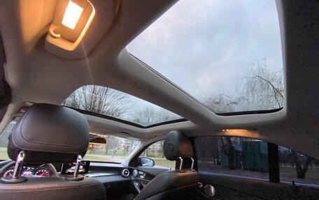 Mercedes-Benz C-Класс, 2016 год, 2 400 000 рублей, 29 фотография