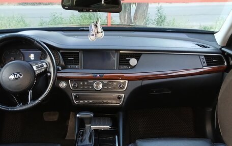 KIA K7, 2017 год, 2 000 000 рублей, 7 фотография