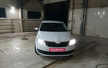 Skoda Rapid I, 2018 год, 850 000 рублей, 5 фотография