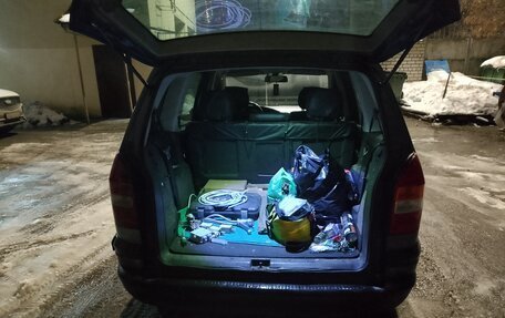 Opel Zafira A рестайлинг, 2000 год, 185 000 рублей, 5 фотография