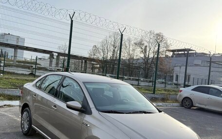 Volkswagen Polo VI (EU Market), 2018 год, 1 350 000 рублей, 2 фотография