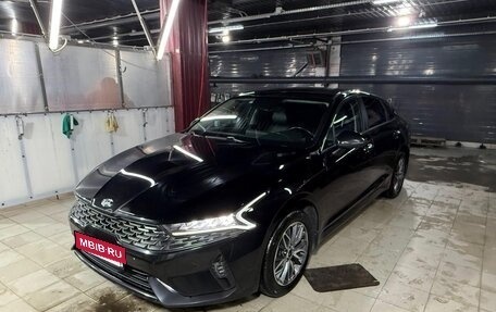 KIA K5, 2021 год, 2 560 000 рублей, 1 фотография