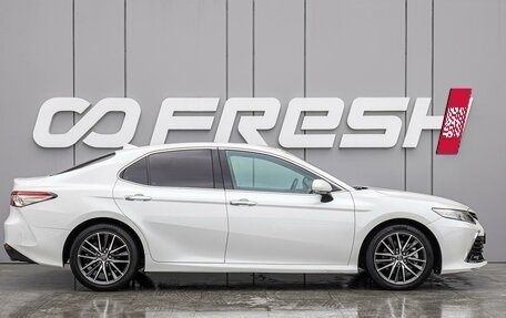 Toyota Camry, 2021 год, 3 780 000 рублей, 5 фотография