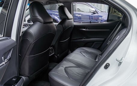 Toyota Camry, 2021 год, 3 780 000 рублей, 11 фотография