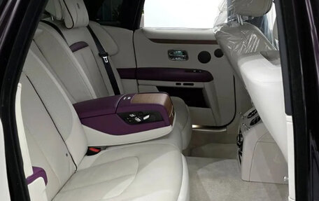 Rolls-Royce Ghost Series II рестайлинг, 2023 год, 29 400 000 рублей, 11 фотография