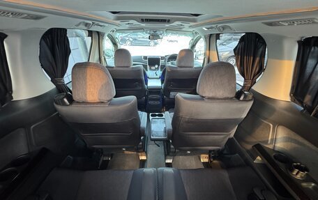 Toyota Vellfire I, 2011 год, 2 297 000 рублей, 8 фотография