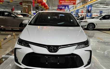 Toyota Corolla, 2022 год, 1 310 000 рублей, 2 фотография