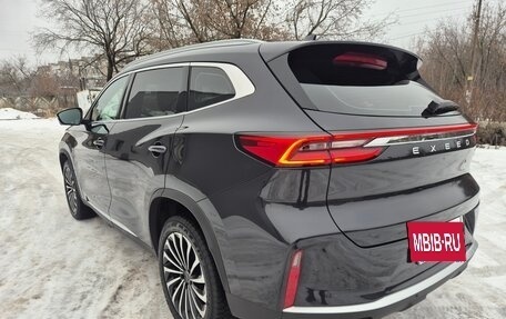 CheryExeed TXL, 2023 год, 2 440 000 рублей, 11 фотография