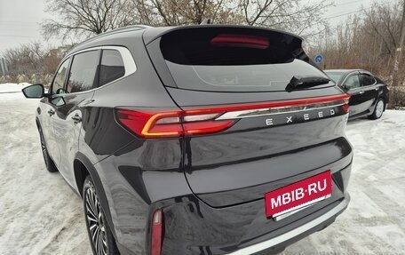 CheryExeed TXL, 2023 год, 2 440 000 рублей, 10 фотография