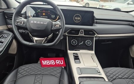 CheryExeed TXL, 2023 год, 2 440 000 рублей, 15 фотография