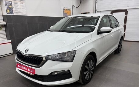 Skoda Rapid II, 2020 год, 1 600 000 рублей, 1 фотография