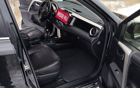 Toyota RAV4, 2013 год, 1 870 000 рублей, 10 фотография