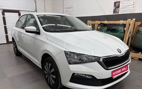 Skoda Rapid II, 2020 год, 1 600 000 рублей, 3 фотография