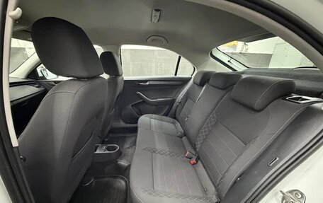 Skoda Rapid II, 2020 год, 1 600 000 рублей, 13 фотография