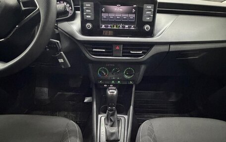 Skoda Rapid II, 2020 год, 1 600 000 рублей, 25 фотография