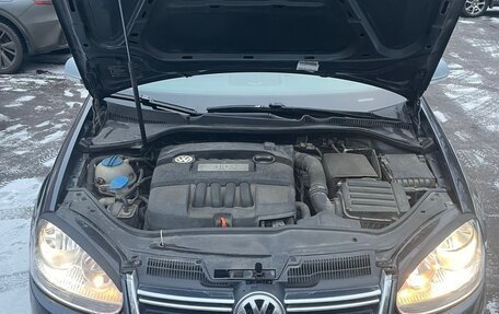 Volkswagen Jetta VI, 2008 год, 700 000 рублей, 10 фотография