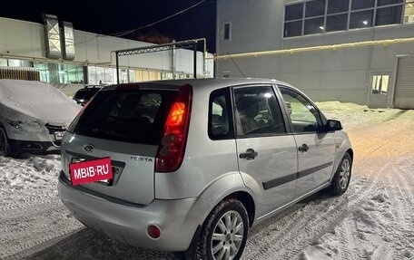 Ford Fiesta, 2008 год, 266 000 рублей, 2 фотография