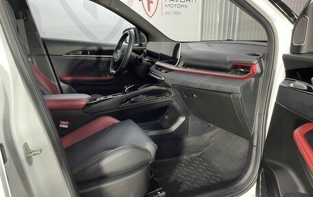 Geely Coolray I, 2024 год, 2 195 000 рублей, 13 фотография