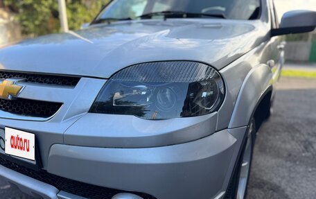 Chevrolet Niva I рестайлинг, 2018 год, 885 000 рублей, 9 фотография