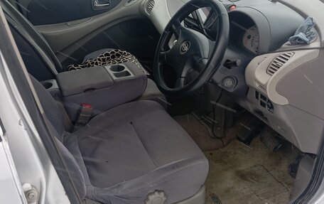 Nissan Tino, 1999 год, 300 000 рублей, 6 фотография