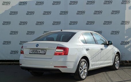 Skoda Octavia, 2018 год, 1 570 000 рублей, 3 фотография