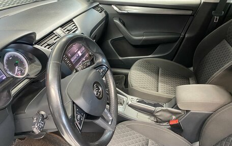 Skoda Octavia, 2018 год, 1 570 000 рублей, 7 фотография