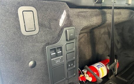 Land Rover Discovery IV, 2023 год, 6 750 000 рублей, 33 фотография