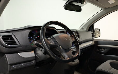 Peugeot Traveller I, 2021 год, 3 235 000 рублей, 17 фотография