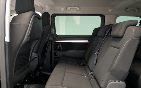 Peugeot Traveller I, 2021 год, 3 235 000 рублей, 12 фотография