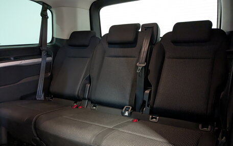 Peugeot Traveller I, 2021 год, 3 235 000 рублей, 13 фотография