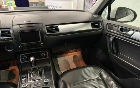 Volkswagen Touareg III, 2013 год, 2 279 000 рублей, 15 фотография