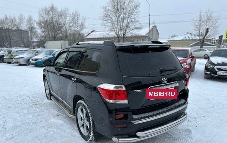 Toyota Highlander III, 2012 год, 2 640 000 рублей, 5 фотография