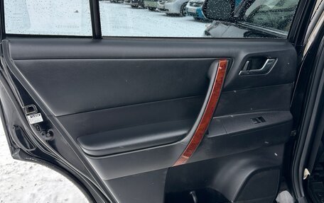 Toyota Highlander III, 2012 год, 2 640 000 рублей, 31 фотография