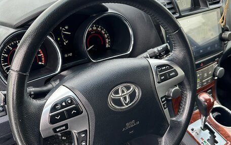 Toyota Highlander III, 2012 год, 2 640 000 рублей, 27 фотография