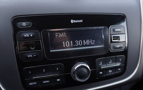 Renault Sandero II рестайлинг, 2019 год, 1 280 000 рублей, 13 фотография