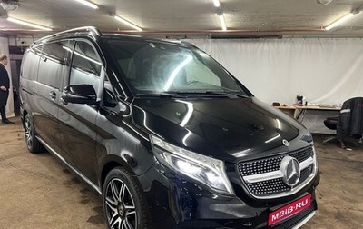 Mercedes-Benz V-Класс, 2021 год, 7 990 000 рублей, 1 фотография