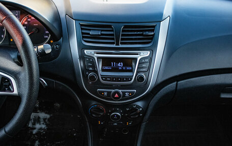 Hyundai Solaris II рестайлинг, 2015 год, 589 000 рублей, 7 фотография