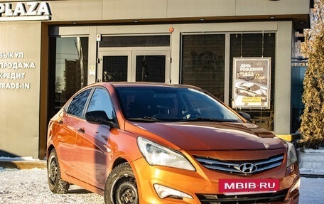 Hyundai Solaris II рестайлинг, 2015 год, 589 000 рублей, 2 фотография