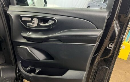 Mercedes-Benz V-Класс, 2021 год, 7 990 000 рублей, 11 фотография