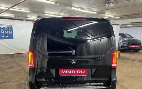 Mercedes-Benz V-Класс, 2021 год, 7 990 000 рублей, 4 фотография