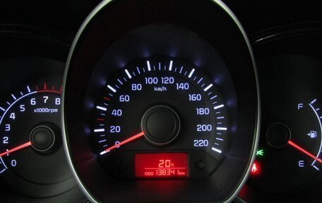 KIA Rio III рестайлинг, 2013 год, 750 000 рублей, 20 фотография