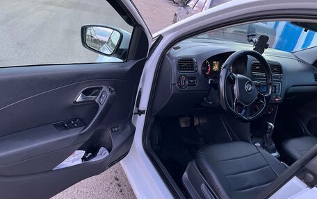 Volkswagen Polo VI (EU Market), 2015 год, 590 000 рублей, 3 фотография