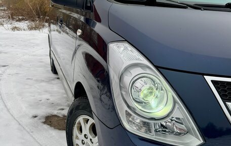 Hyundai H-1 II рестайлинг, 2011 год, 1 700 000 рублей, 9 фотография