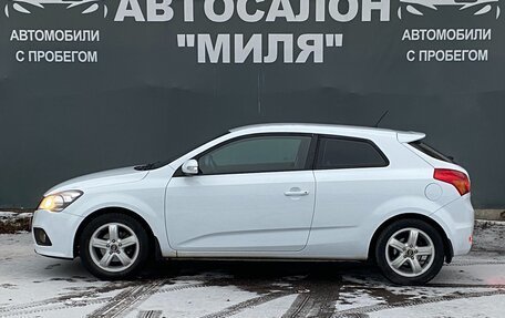 KIA cee'd I рестайлинг, 2011 год, 670 000 рублей, 2 фотография