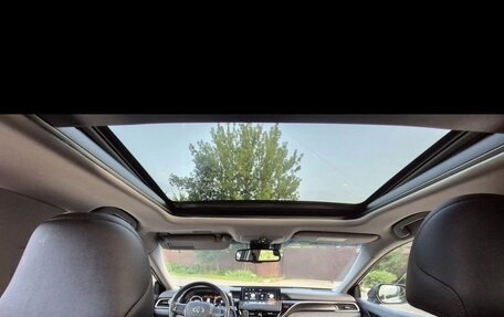 Toyota Camry, 2022 год, 3 500 000 рублей, 9 фотография