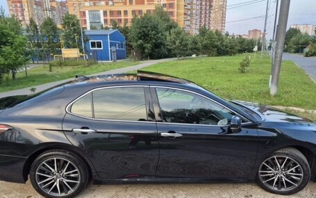 Toyota Camry, 2022 год, 3 500 000 рублей, 7 фотография