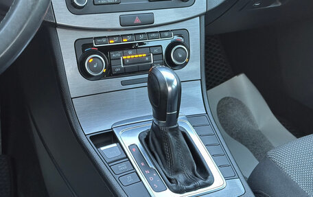 Volkswagen Passat B7, 2011 год, 960 000 рублей, 12 фотография