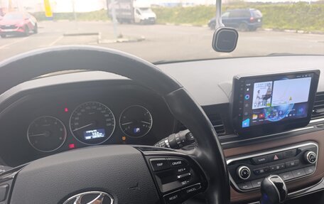 Hyundai Grand Starex Grand Starex I рестайлинг 2, 2018 год, 4 000 000 рублей, 13 фотография